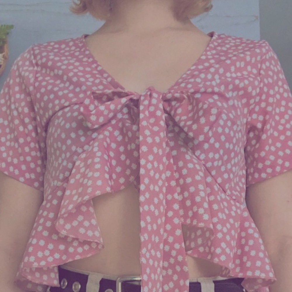 Tie Front Floral Top 🌷🌸